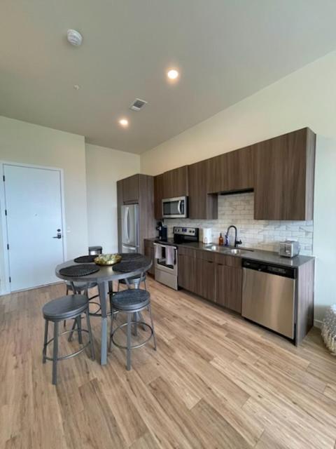 Colorado Springs Luxurious Unit With Mountain View Lägenhet Exteriör bild